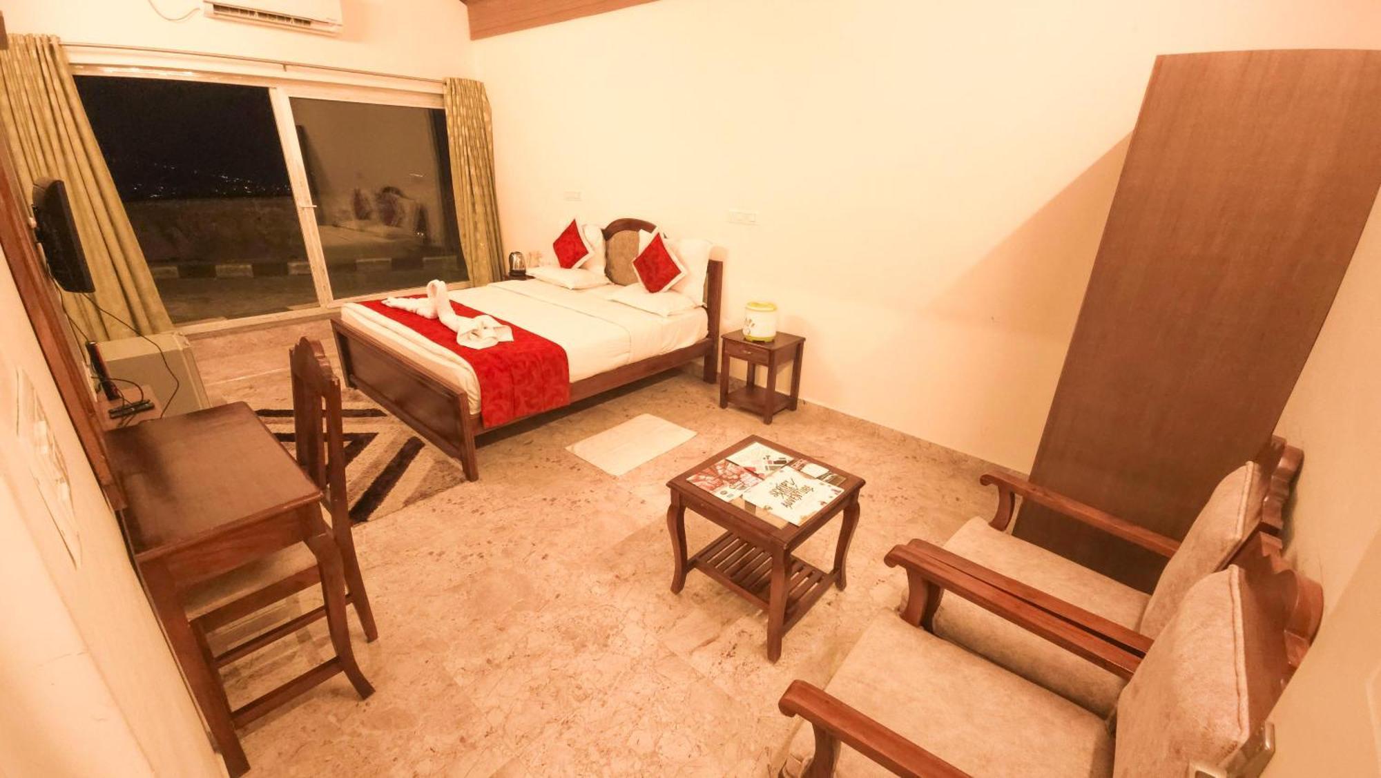 Kstdc Hotel Mayura Pine Top Nandi Hills Exterior foto